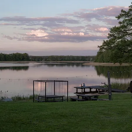 Nad Jeziorem Mazury Milomlyn