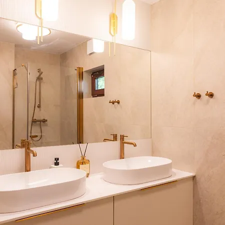 Nad Jeziorem Mazury *