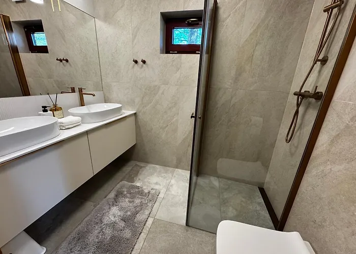 Dom Nad Jeziorem Winiec Mazury Sauna Linia Brzegowa Morsowanie Wędkowanie Dom wakacyjny Miłomłyn