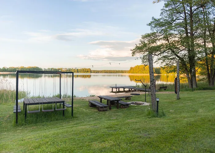 Dom Nad Jeziorem Winiec Mazury Sauna Linia Brzegowa Morsowanie Wędkowanie * Miłomłyn