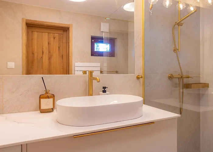 Dom Nad Jeziorem Winiec Mazury Sauna Linia Brzegowa Morsowanie Wędkowanie * Miłomłyn